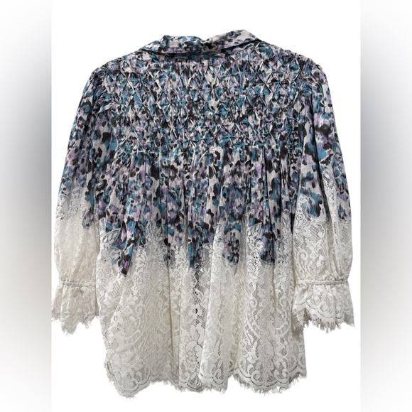 Anthropologie Leopard and Lace Top Size Medium - Picture 4 of 7